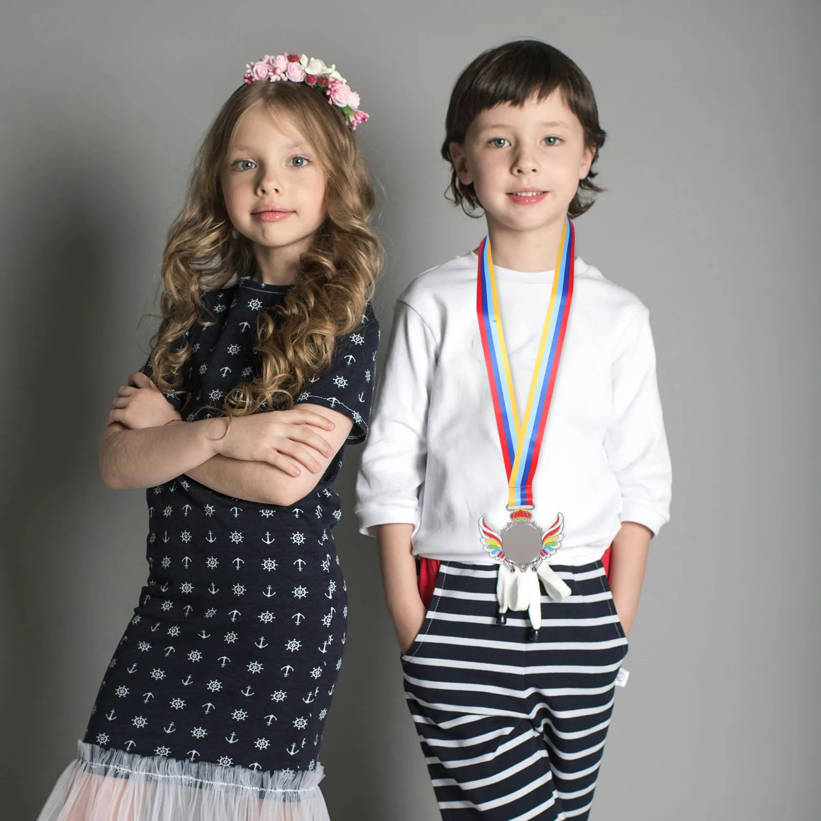 

Наградные медали с лентами для детей: для спортивных мероприятий, соревнований, школьных занятий, детских праздников, призов в классе