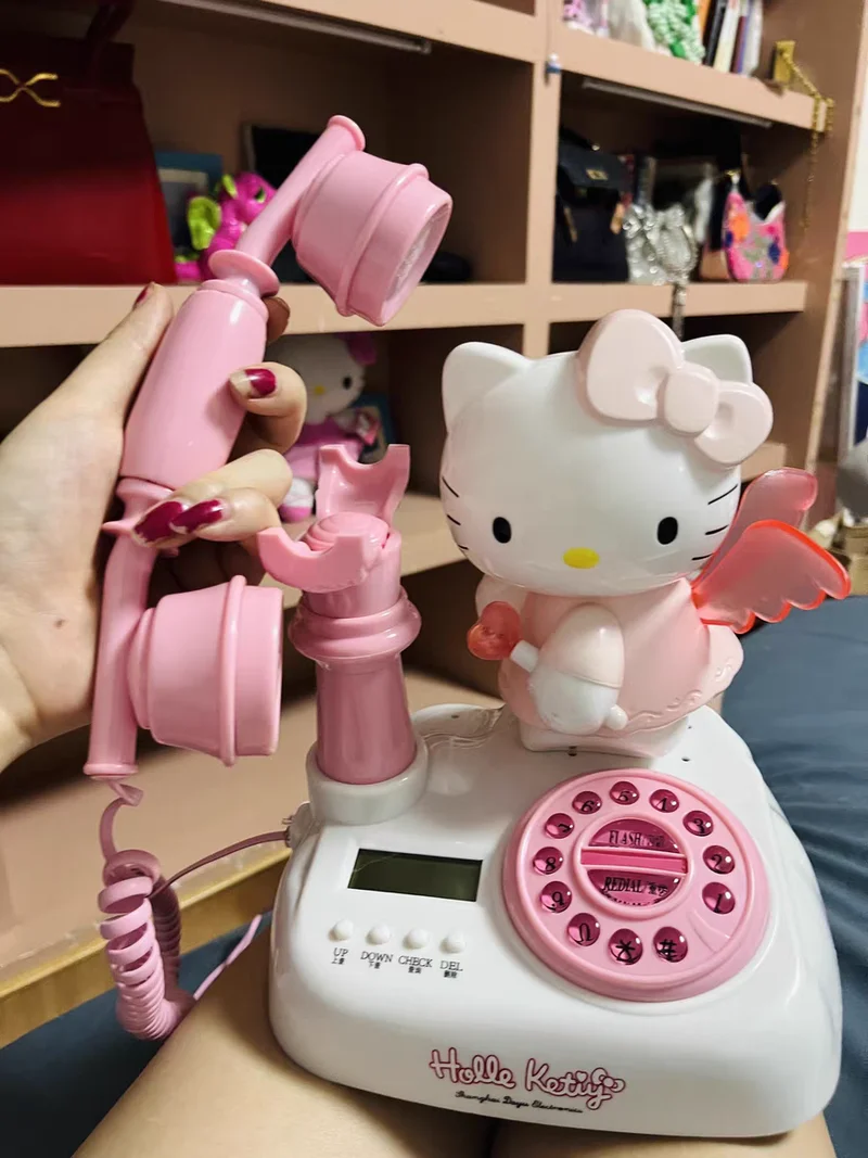 Sanrio Kawaii Antique Decoration Wired Landline Anime Hello Kitty Cute Retro Without Battery Girl Heart Pink Creative Gifts Toys