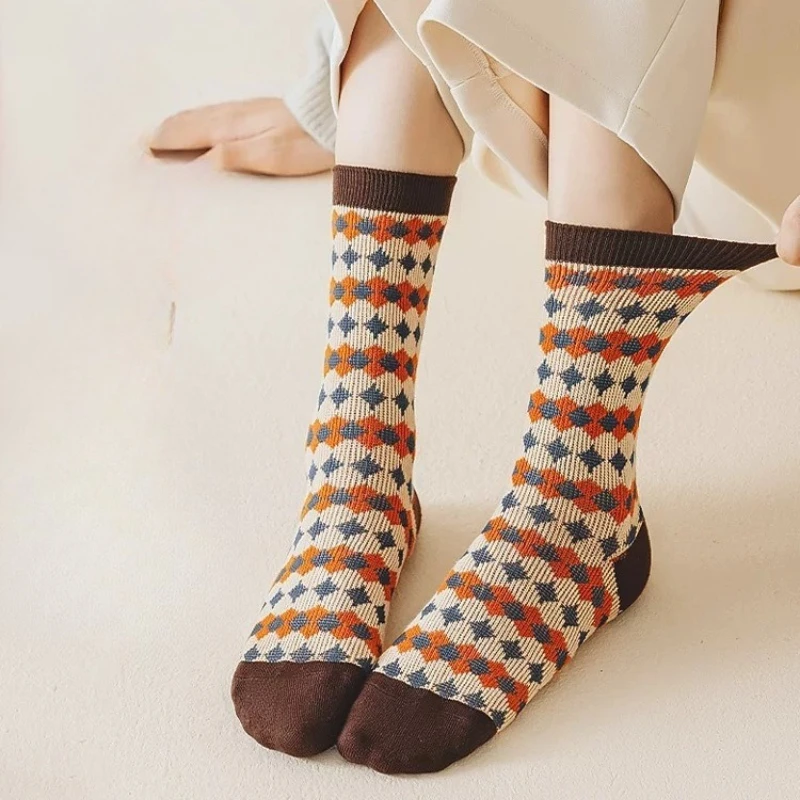 1/5 пар зимних ретро-модных новых повседневных удобных высоких носков из чистого хлопка, впитывающих пот и дышащих носков