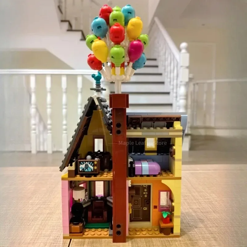 MOC 2025 новый парадный персонаж летающего дома, совместимый с моделью 43217, детские игрушки, подарки на день рождения и Рождество