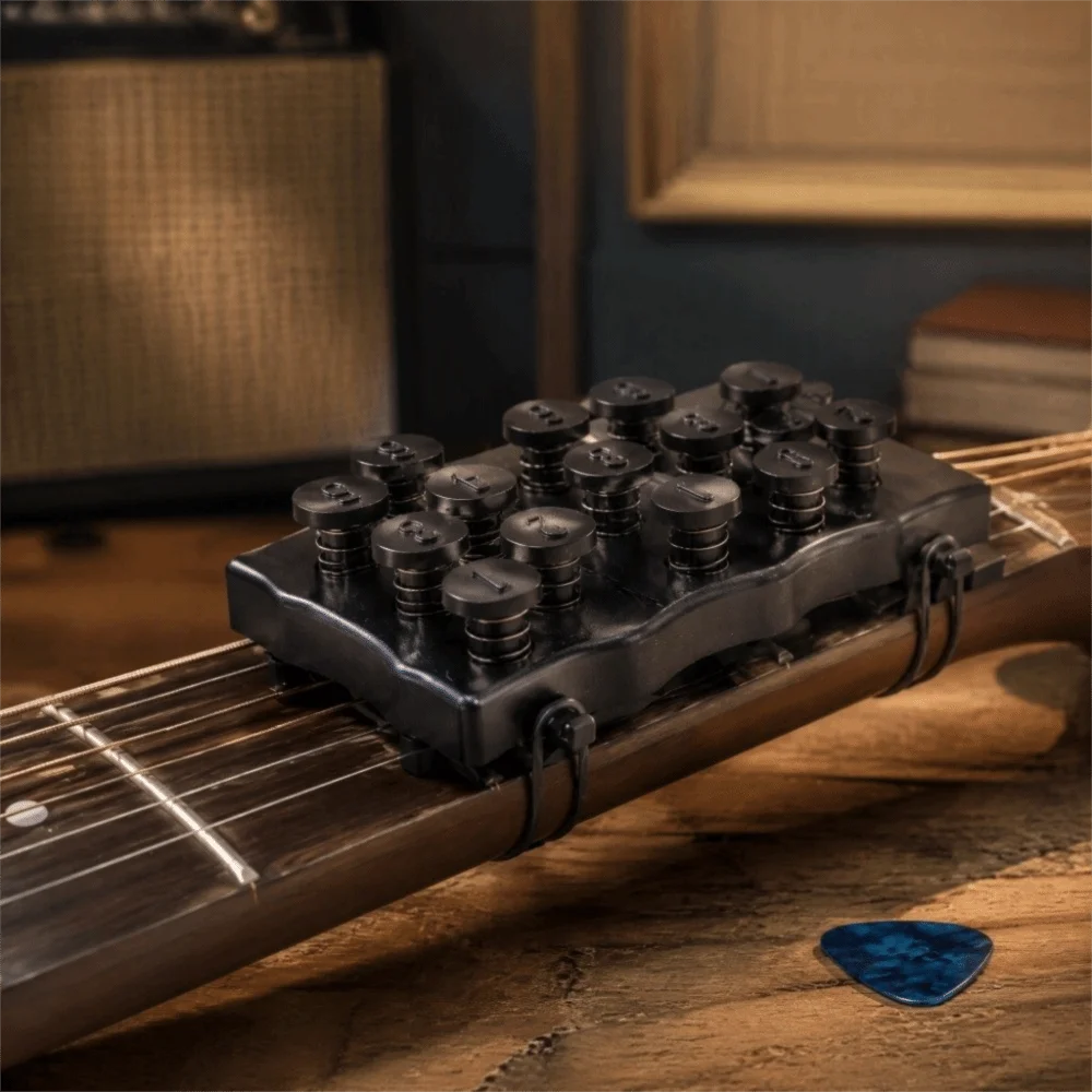 18 Buttons Guitar Chord Trainer Easy Press One Click Guitar Chord Assisted Learning Tool Hand Posture Chord Conversion