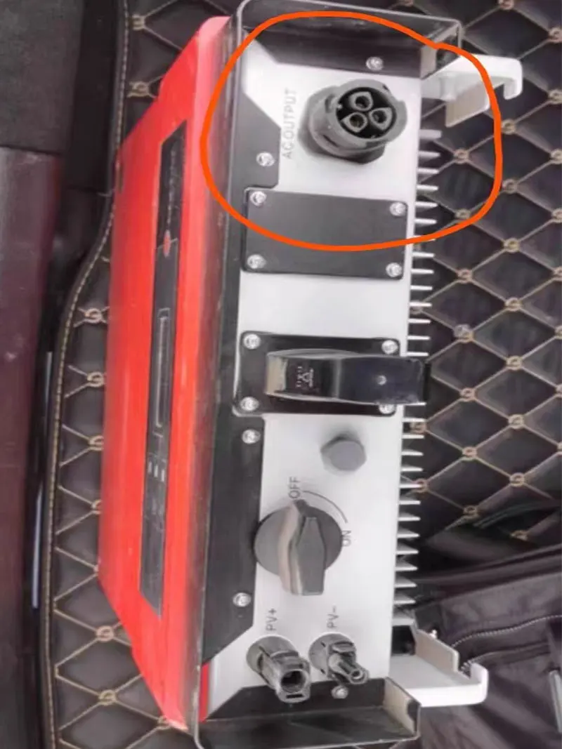 Three-Hole AC Terminal Block Connector For GoodWe  Jinlong Growatt  Single-Phase 220V  On Grid Inverter