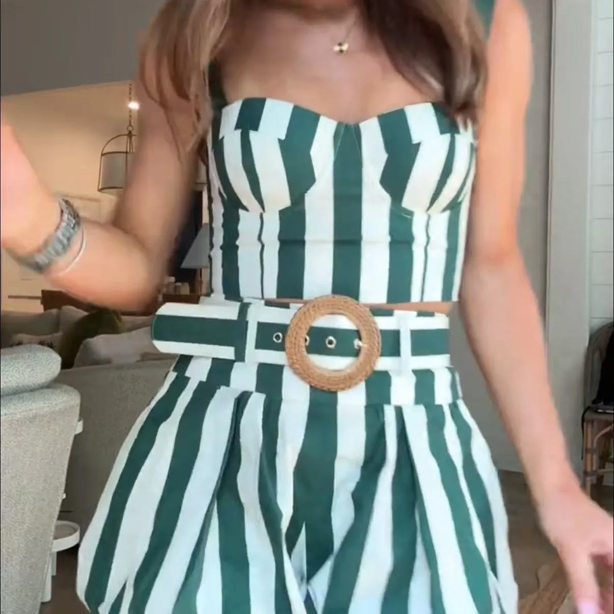 

Summer Women's Suit Shorts Striped Two Piece Set Short Pants High Waisted Green And White Casual Shorts Crop Top