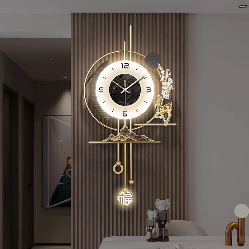 Luxury Interior Wall Clocks Modern Creative Design Luminous Fashion Wall Watch Aesthetic Modern Reloj Pared Ornaments Home Decor