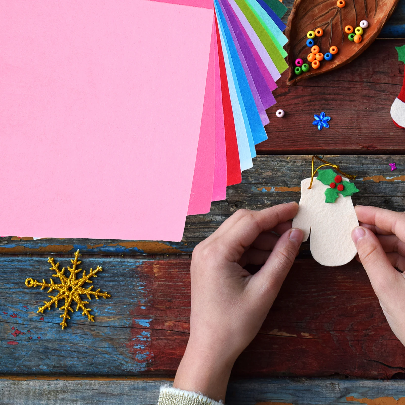 

28Pcs Art Craft Fabric 30x30cm Nonwoven Fibric Sheet for DIY Handmade Projects Washable Soft Texture Multiple Use Creative