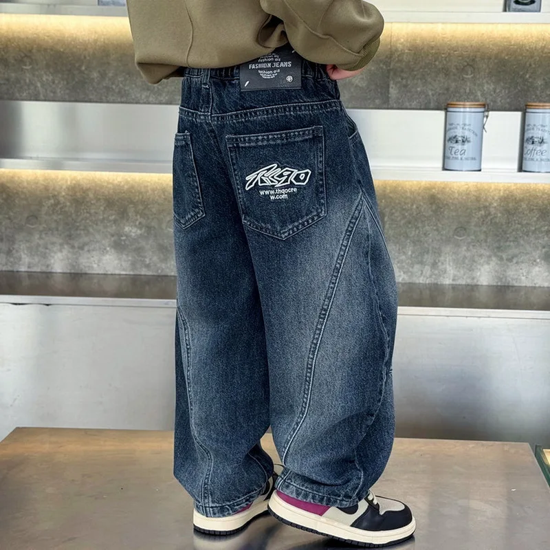 

Джинсы для мальчиков 2-11 лет, джинсовые брюки для малышей, с эластичным поясом, изогнутым кроем, весенне-осенние, свободные детские штаны