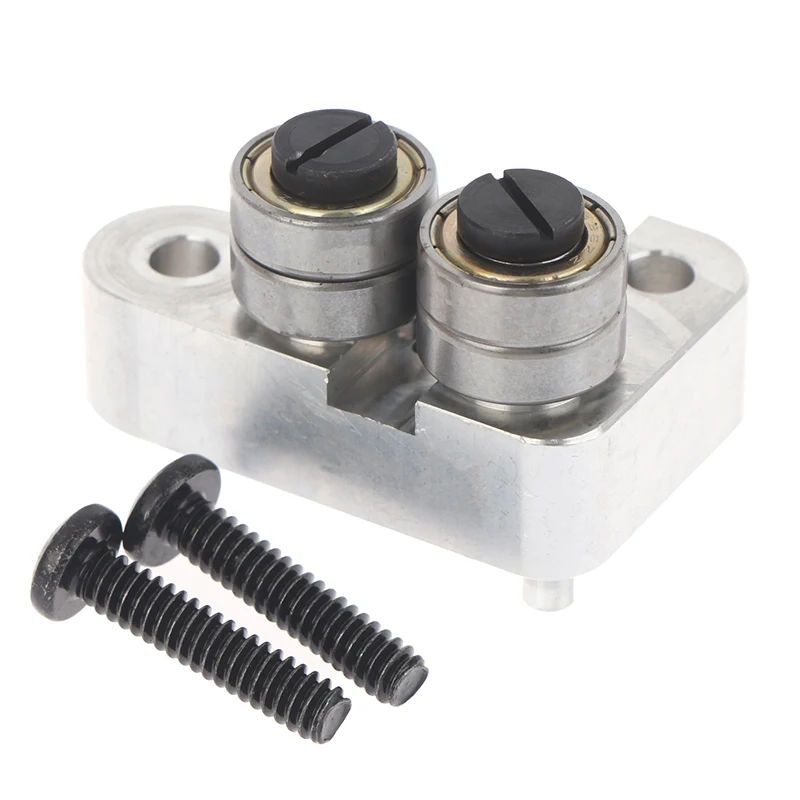 

Для ленточной пилы Milwaukee 6232-20 (D51A) Deep Cut и ленточной пилы 2729-21 18V Fuel Deep Cut: Комплект передних направляющих роликов 42-24-0015