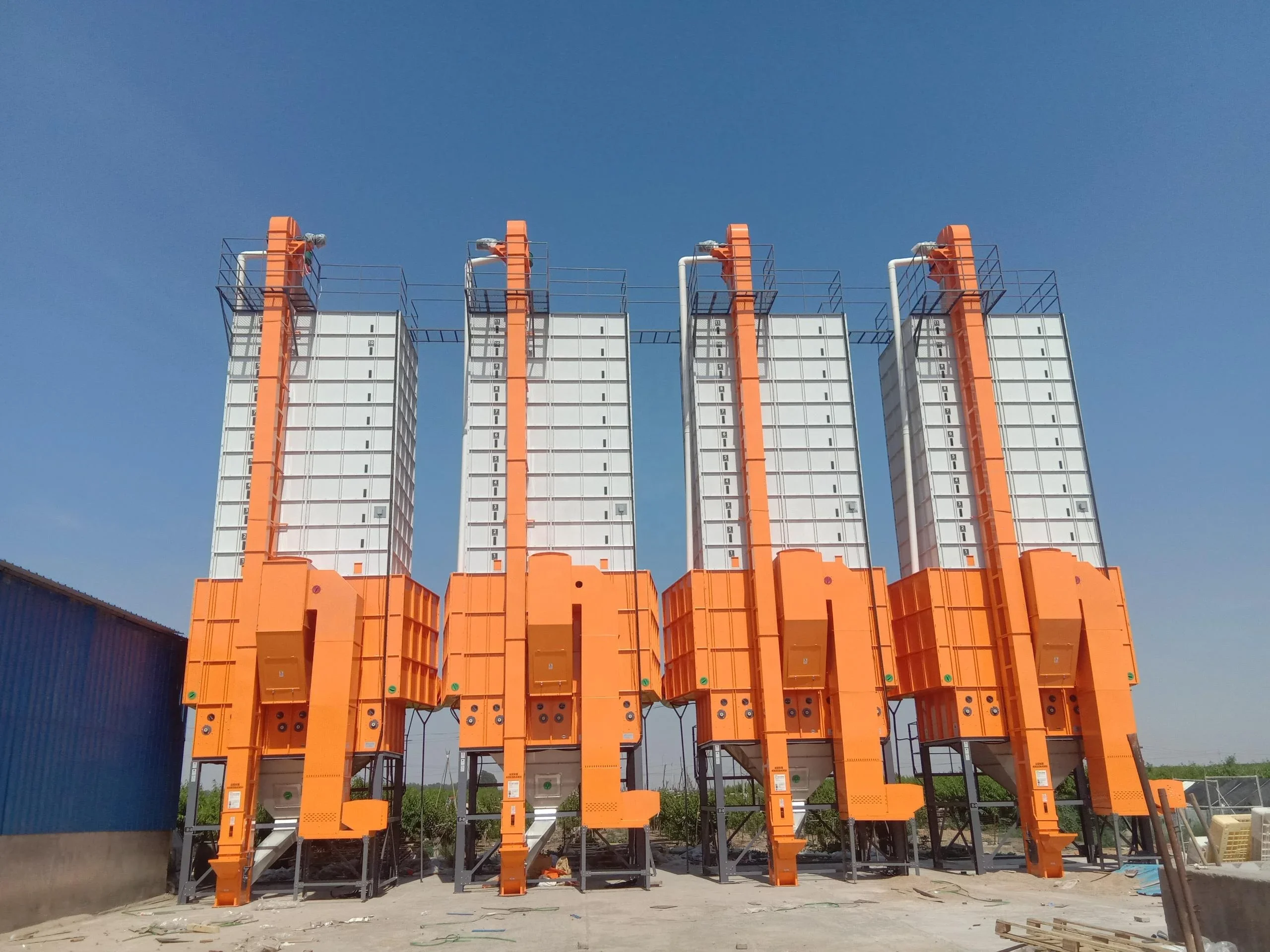 China Factory 10 20 30 50 Ton Per Day Small Batch Grain Dryer Diesel Burner Grain Dryer For Sale