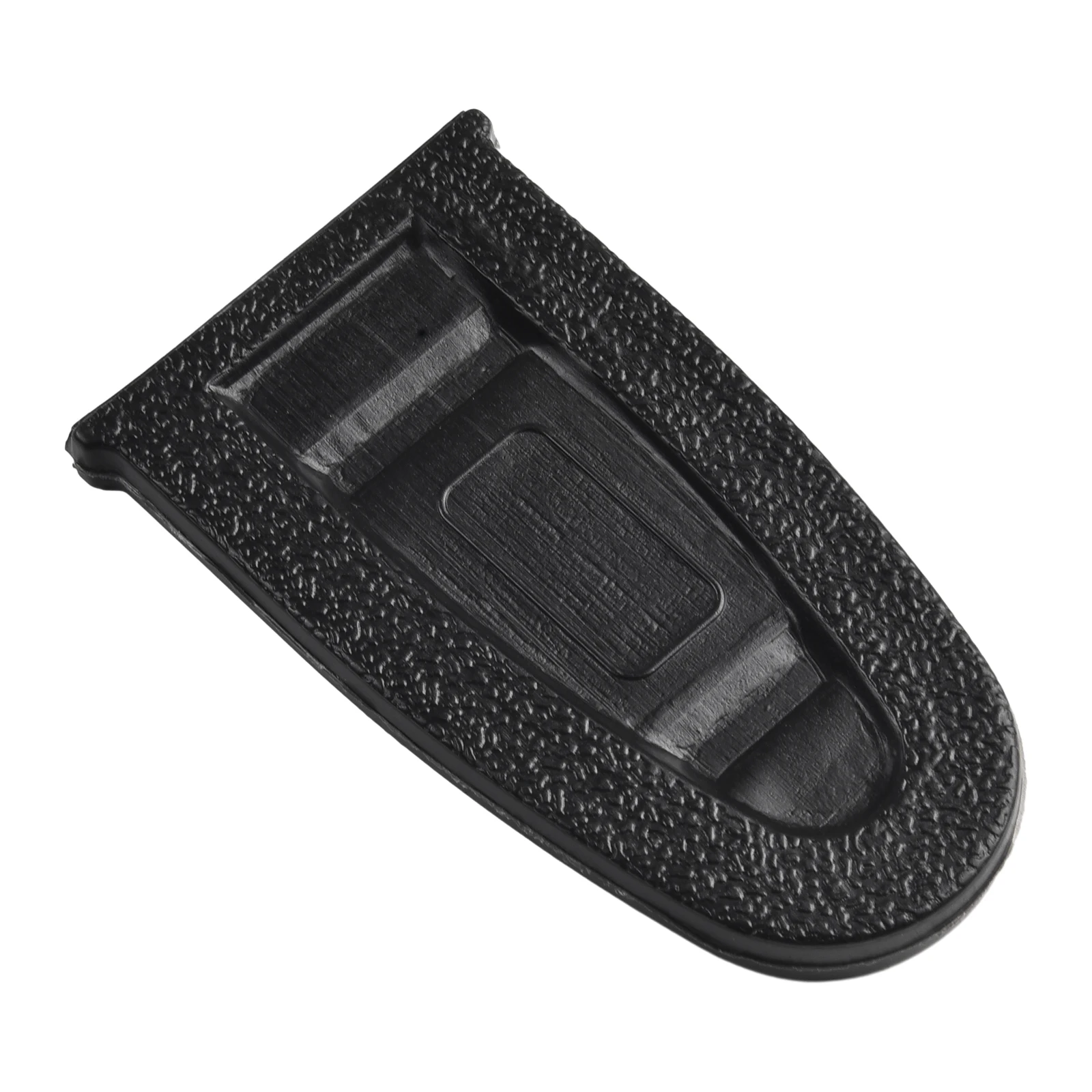 

Chain Saw Guide Plate Cover 1pcs 4Inch/6Inch Plastic Standards Electric Chain Saw Power Tool Garden Tools Part