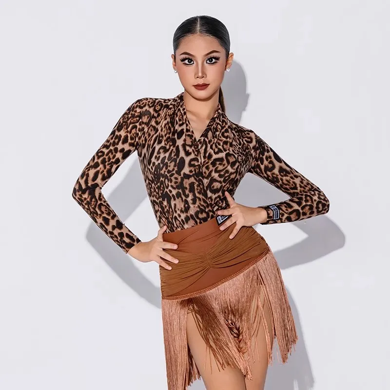 

Sexy Latin Dance Dress Performance Costumes Women Leopard Print V-neck Top Tassels Skirts Samba Dance Practice Clothes DN21979