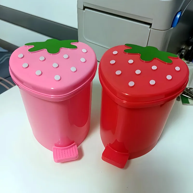 2pcs Small Tabletop Trash Can with Cute Strawberry Pop-up Lid, Office Coffee Table Sanitary Bucket, Storage Bin, Wastebasket