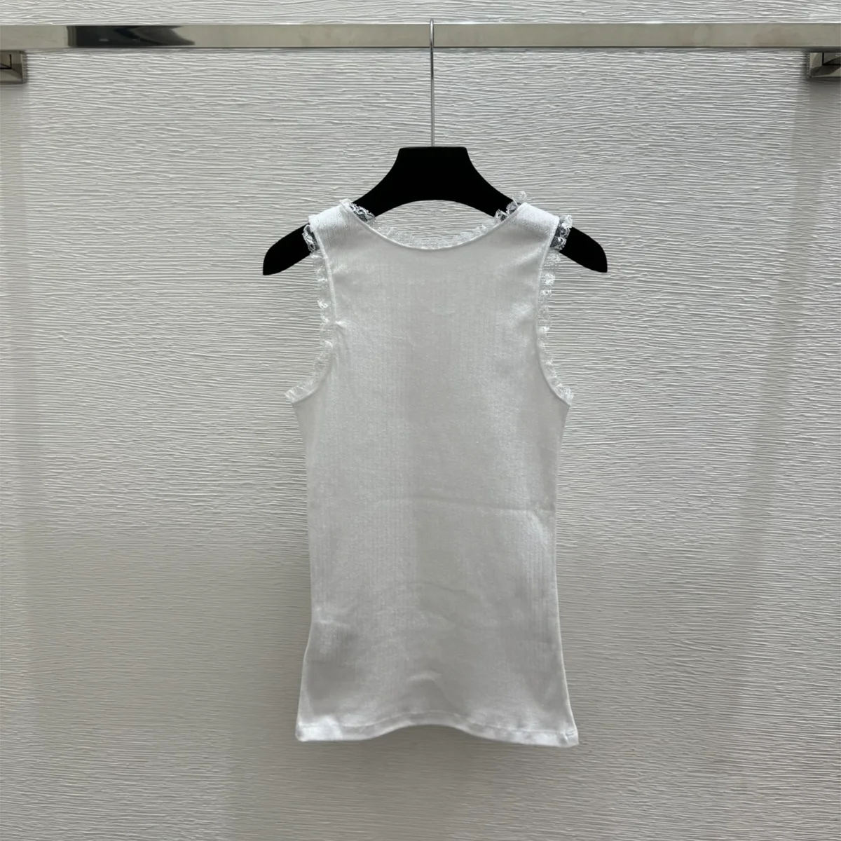 2026 High quality new women's clothing white lace lace lace groove knitted camisole vest--hb731