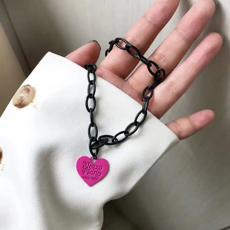 Tredny Vintage Pink Heart Choker Necklace For Women Ladies Fashion Black Thick Chains Necklace Nightclub Choker Jewelry 2022 New