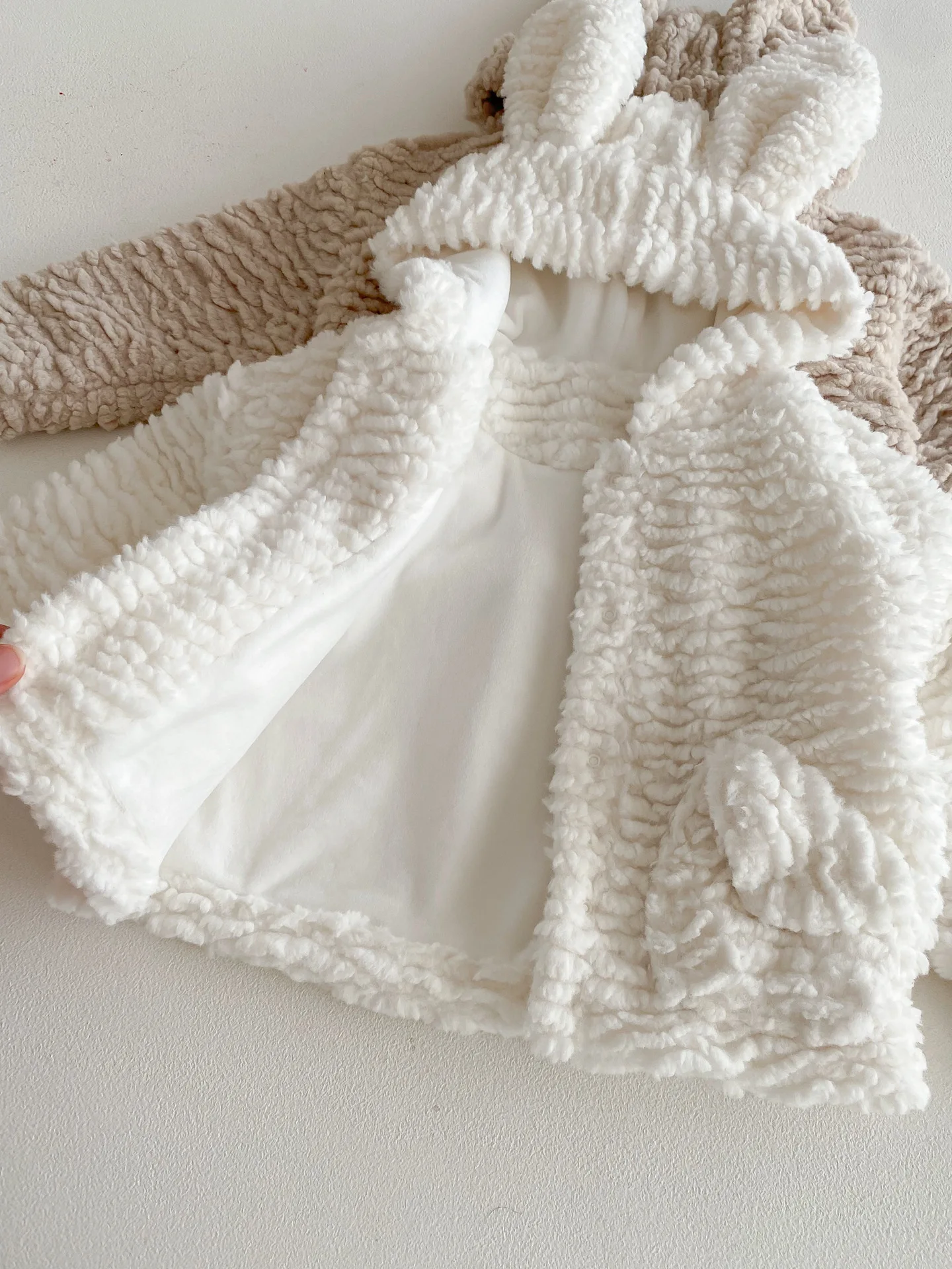 infant-girls-rabbit-ears-hooded-coat-toddler-warm-padded-jacket-winter-new-baby-long-sleeve-fleece-coat-plus-velvet-thick-q