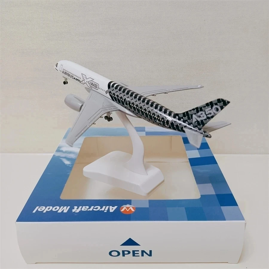 Airbus A350 aircraft model aircraft scale model aircraft 20cm 1:400 die cast metal aircraft crew Air Force gift decorations