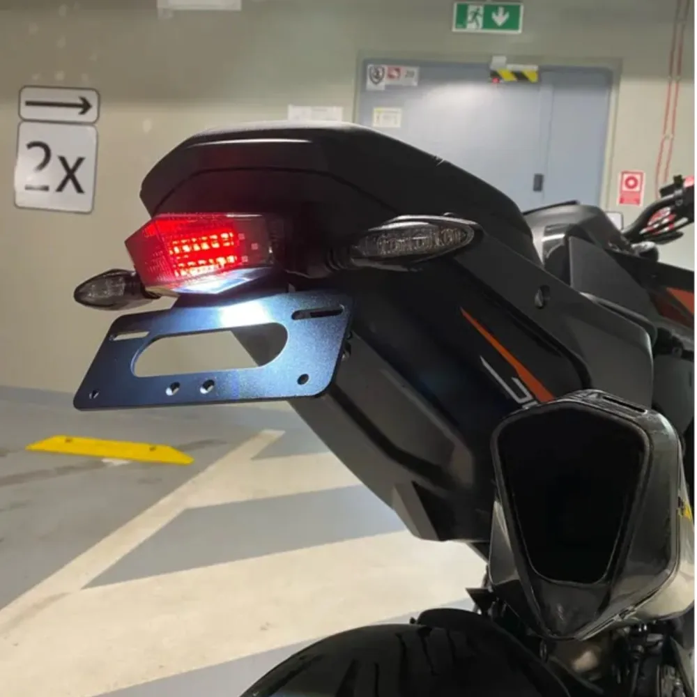 

Motorcycle CNC License Plate Holder Bracket Rear Tail Tidy Fender Eliminator For 790 Duke 890 Duke GP/R 890 Duke R 2018-2024