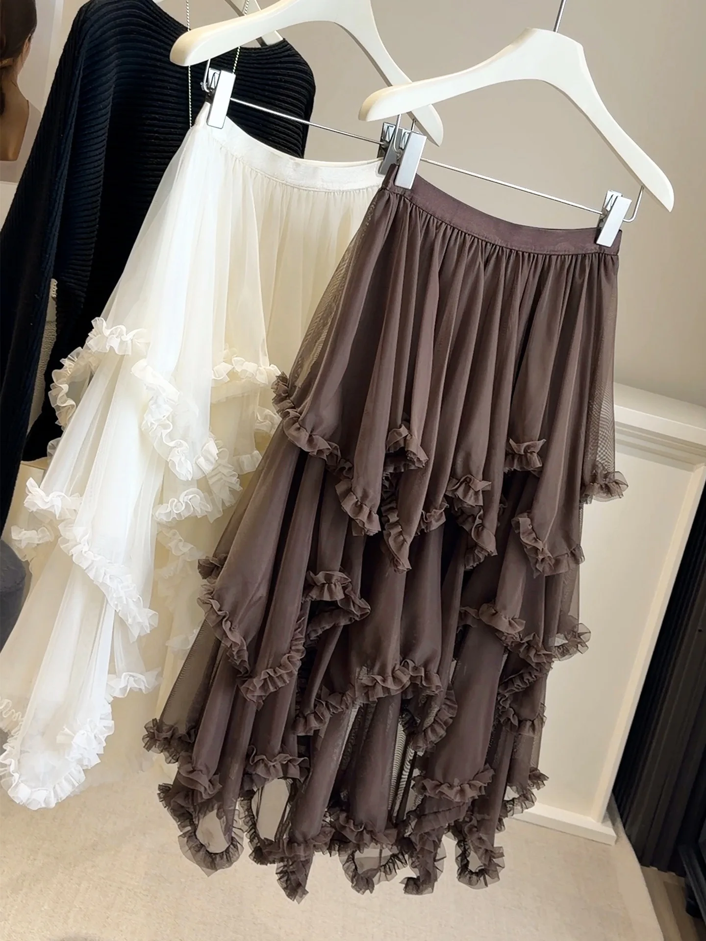 French Elegant Beige Tulle Ruffled Midi Skirt Women Spring Summer Asymmetric Tiered Puffy Cake Skirts Sweet  Fairy Comfortable