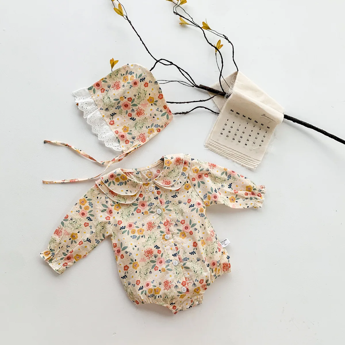 Autumn Spring Floral Peter Pan Collar One-piece Jumpsuit for Infant Kids Girls - Full Sleeve Newborn Baby Bodysuit with Gift Hat