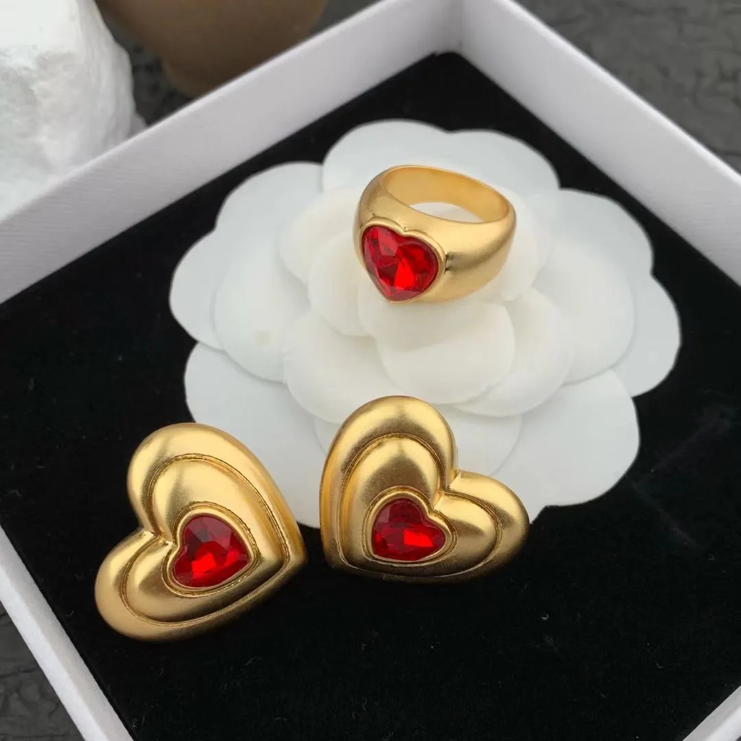 Trendy Vintage Red heart-shaped Rhinestone rings earrings for women's girl gift Party  Jewelry  accessory