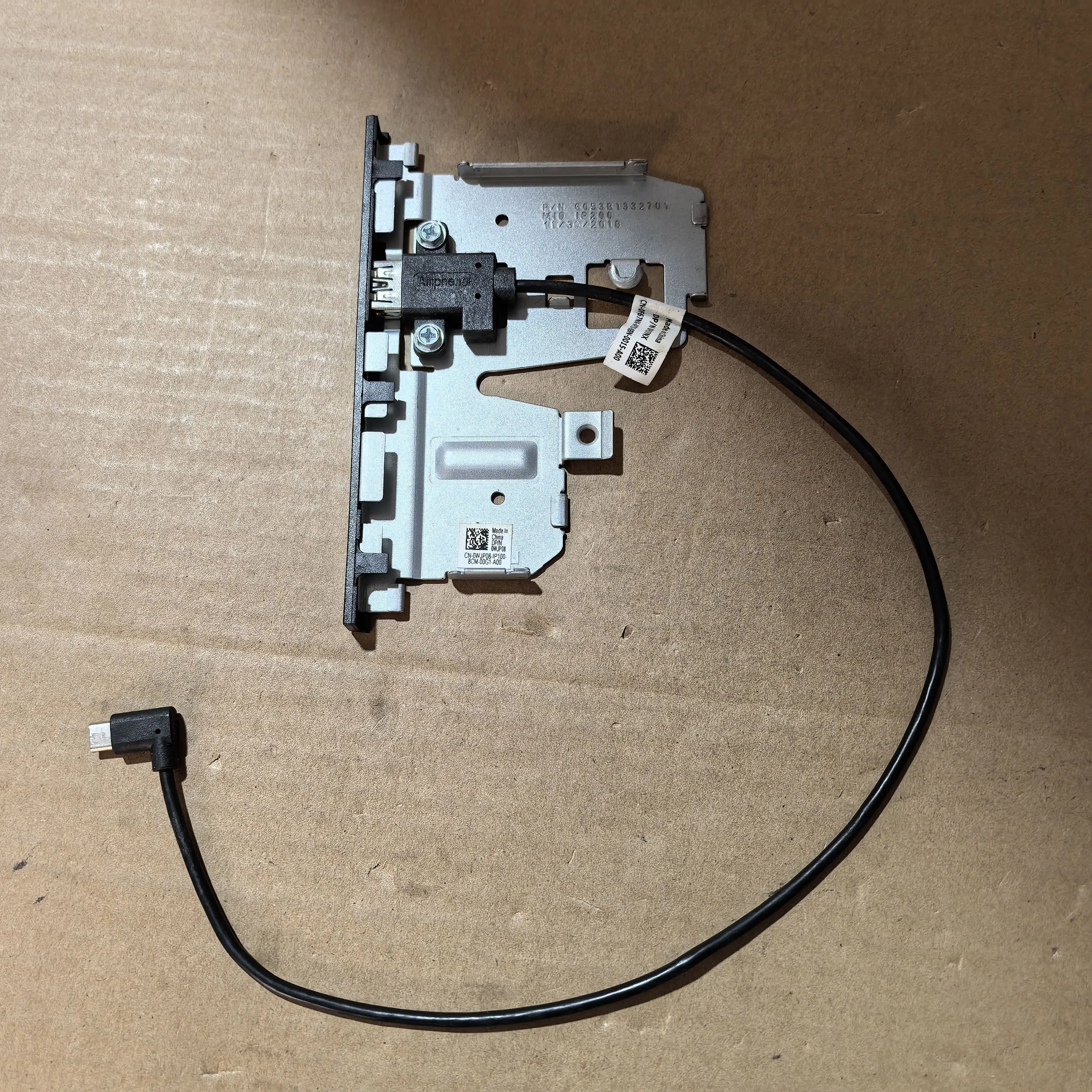 

Новый для сервера POWEREDGE R440, 8-дисковый USB-модуль 2,5 с кабелем F67NX WJP08