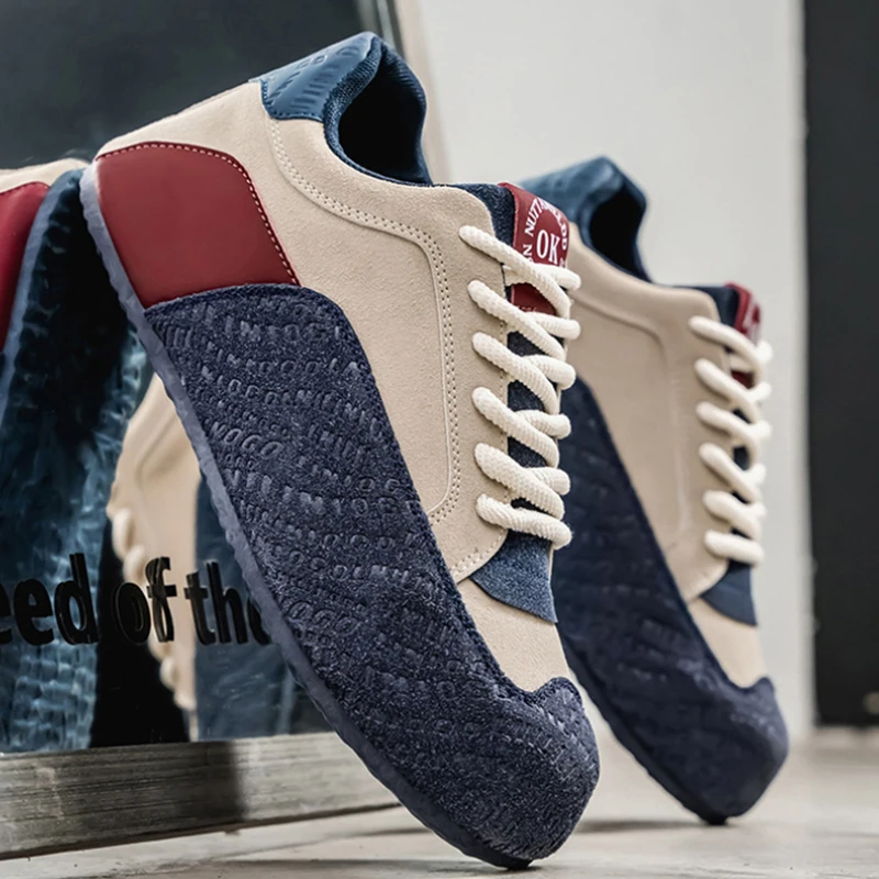 New Men White Skate Shoes Wear‑Resistant Trendy Sneakers Versatile Fashion Casual Sports Shoes For Young Men Daily Wear Simpleme