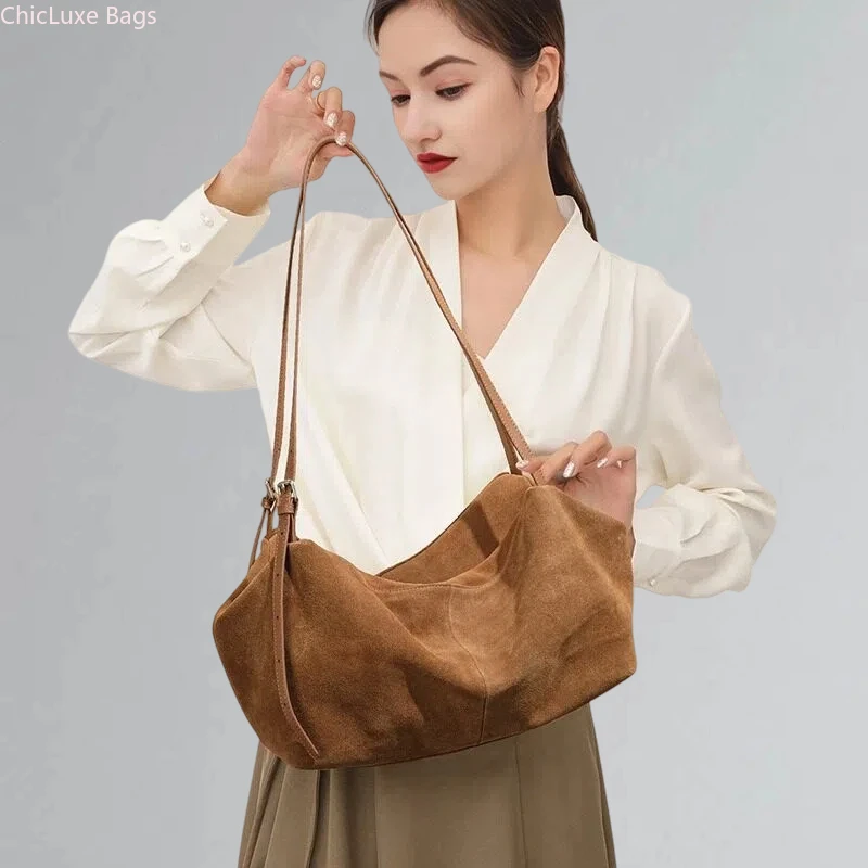 가을 겨울 부드러운 누벅 토트백 여성용 슬라우치 대형 숄더백 베개 모양 고급 캐주얼 데일리 패션 핸드백