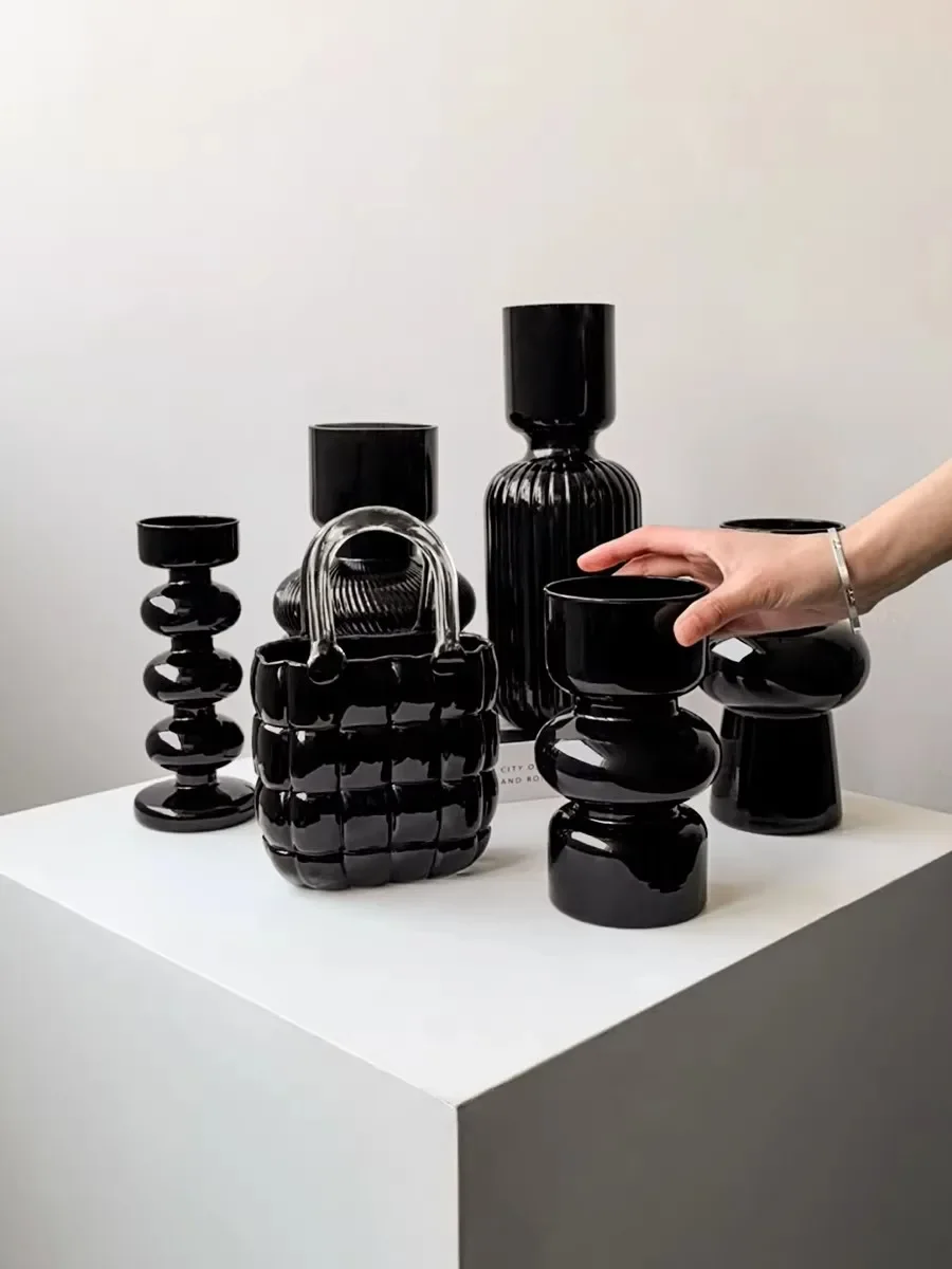 Light luxury Advanced Black Glass Vase Modern Simple Art Design Home Furnishing Living Room Decoration Countertop Vase ornaments
