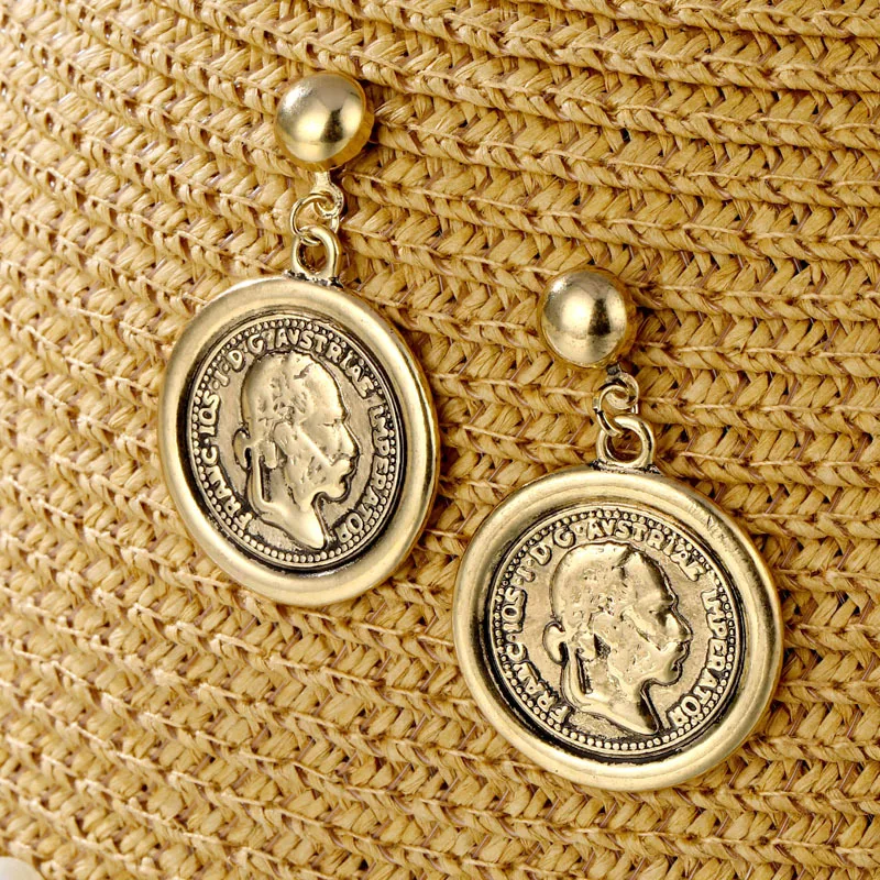 Metal Coin Pendant Earrings For Women Fashion Trend Personality Ladies Birthday Gift Jewelry Wholesale Direct Selling