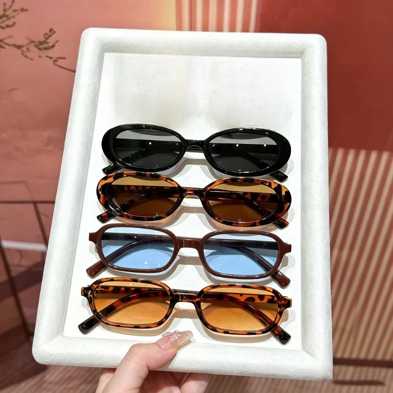 4pcs Small Frame Plastic Men's/women's Universal Fashion Glasses Popular Online Multiple Color Options Y2K Lightweight