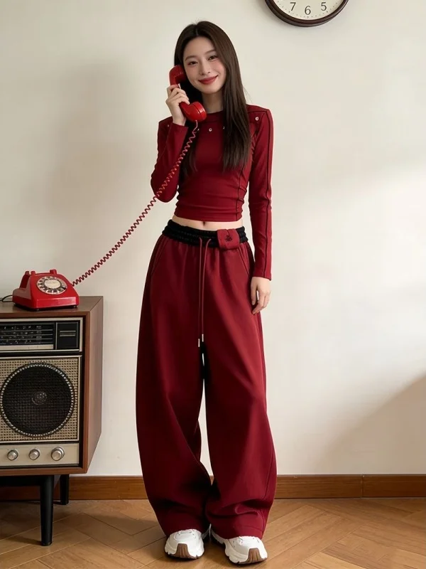 Retro Red Fashion Set Women's Spring 2026 Elegantly Brushed Long Sleeve Fleece Lined Casual Pants Two Piece Set