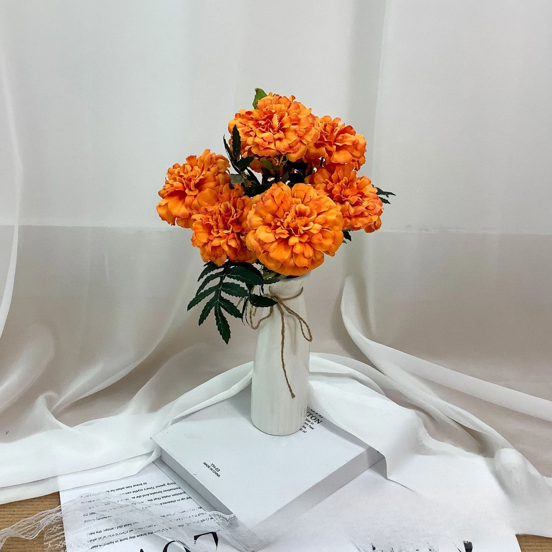 Vintage Künstliche Ringelblumen, Faux-Kalendula-Bouquet, Einfacher Retro-Stil für Wohnzimmer, Heimdekoration, Vasen-Mittelstück – Detail 6