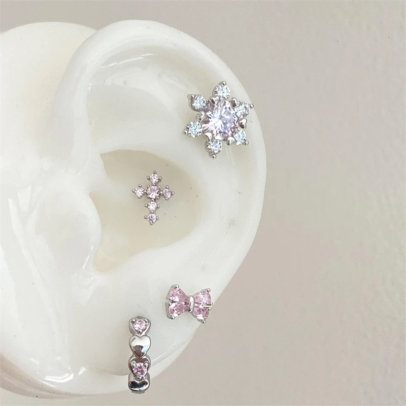 1 PCS New Fashion Cute Pink Zircon Crystal Ear Bone Nail 316L Medical Titanium Steel Earrings for Women Y2K Punk Jewelry