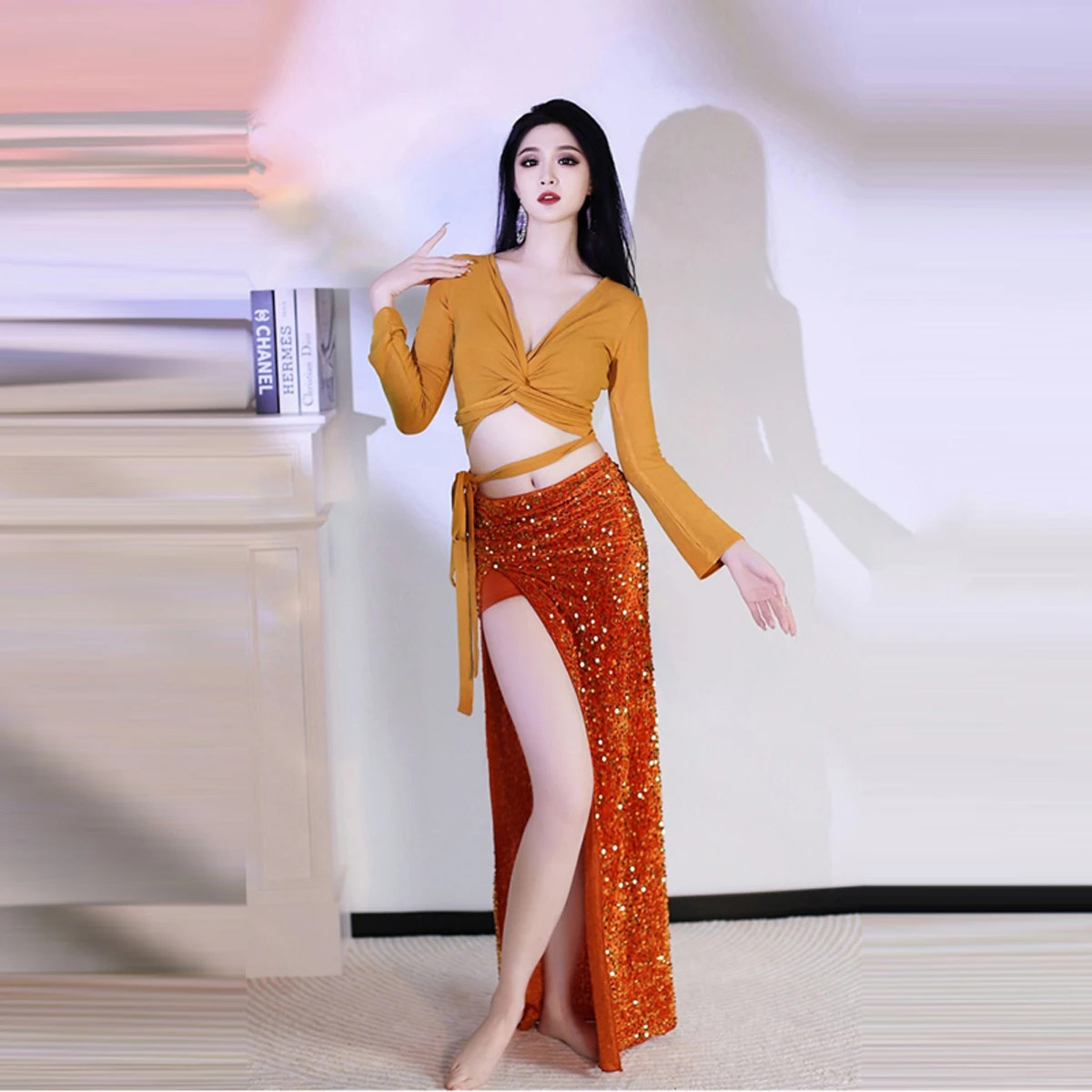 

Belly dance performance costume V-neck long sleeved top+high-end sequin long skirt set women's Oriental dance practice outfit