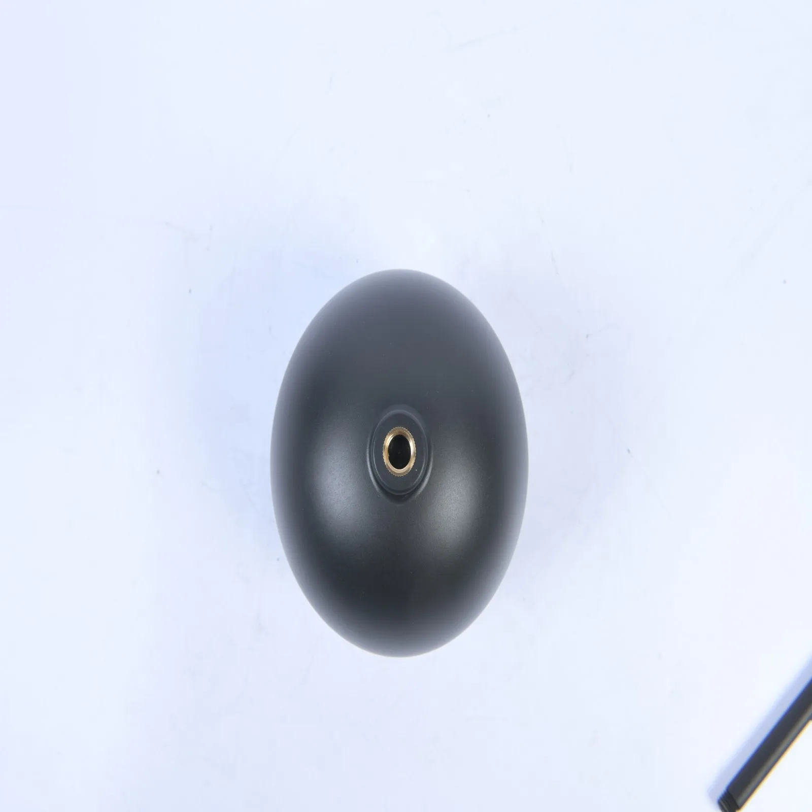 

Космическая алюминиевая вешалка для шлема с вращением на 180 градусов для мотоциклетных бейсбольных шлемов для регби