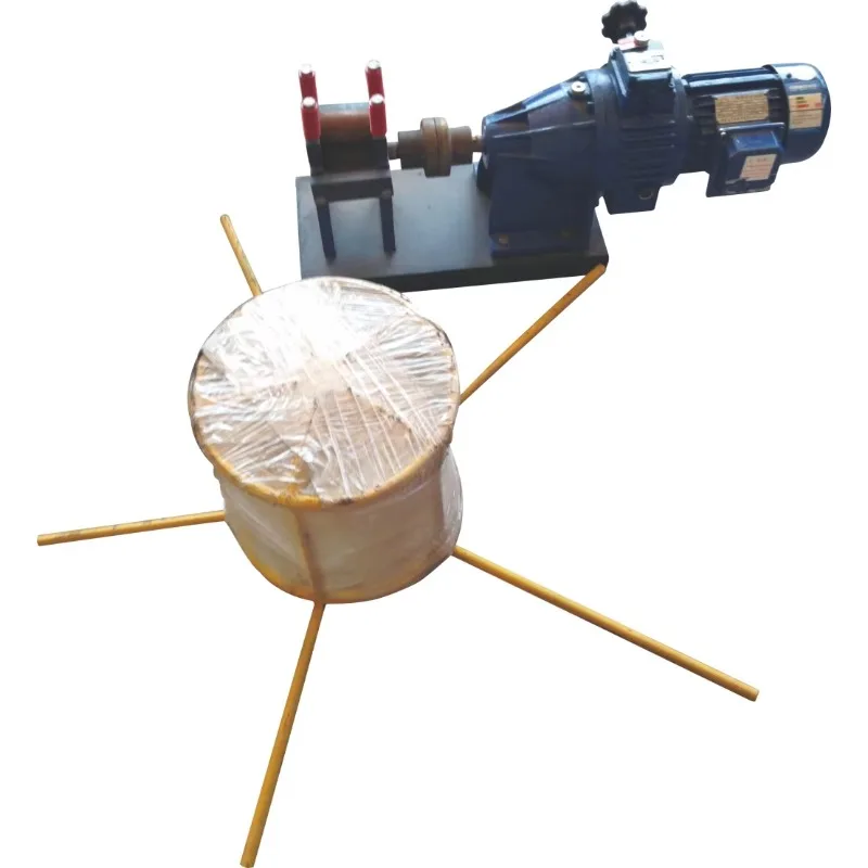 Automatic wire feeder - provides reliable traction and uniform wire feeder for aluminum alloy refining