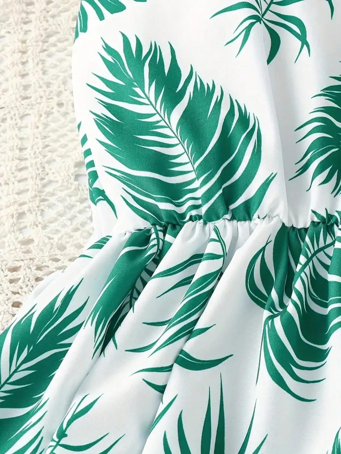 Sommer-Jumpsuit für Mädchen mit Blättermuster - Lässiger Stretch-Polyester-Mix, Schulterfreies Design, Knielang, Strandrock – Detail 5