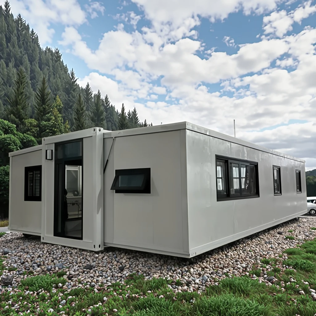 Two-Story Detachable 40ft Steel Breathable Container House Flat-Topped Double-Wing Expandable Design Hotel Apartment School