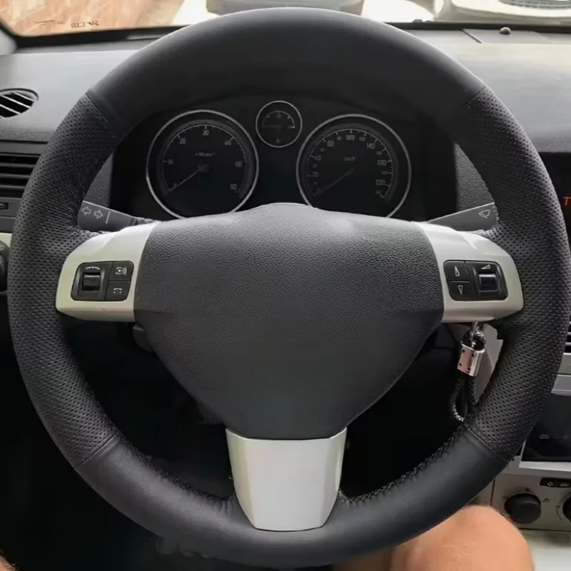 Car Steering Wheel Cover DIY Microfiber Leather Breathable Vauxhall Holden 2004-2009 Steering Wheel Cover For Opel Astra (H)