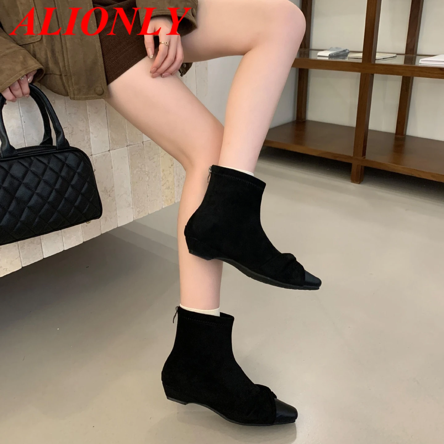 

Alionly 2026 New Winter Sexy Thin High Heels Women Ankle Boots Fashion Pointed Toe Zipper Banquet Prom Pumps Shoes