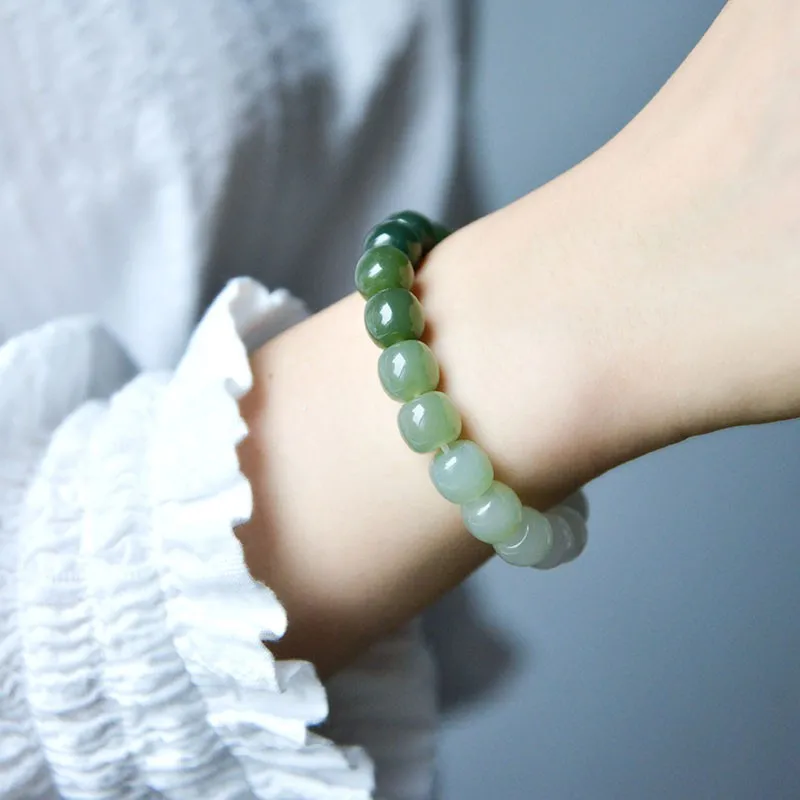 Women's Jade Graduated Color Simple Design Old-Style Bead Bracelet 9x10mm Gift for Mom Business Gift Anniversary Celebration