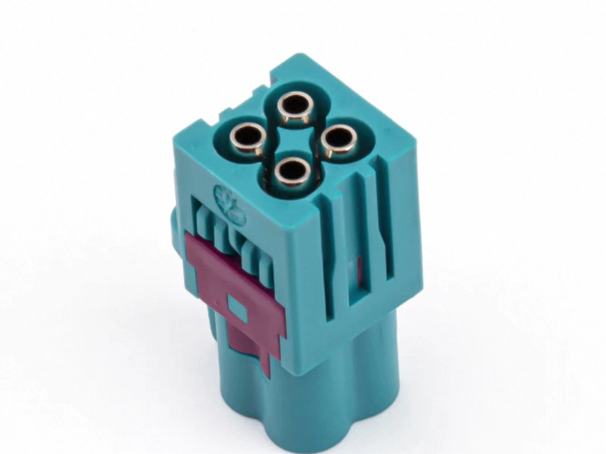 Car connector female four-in-one Z-type straight female connector for GPS car use