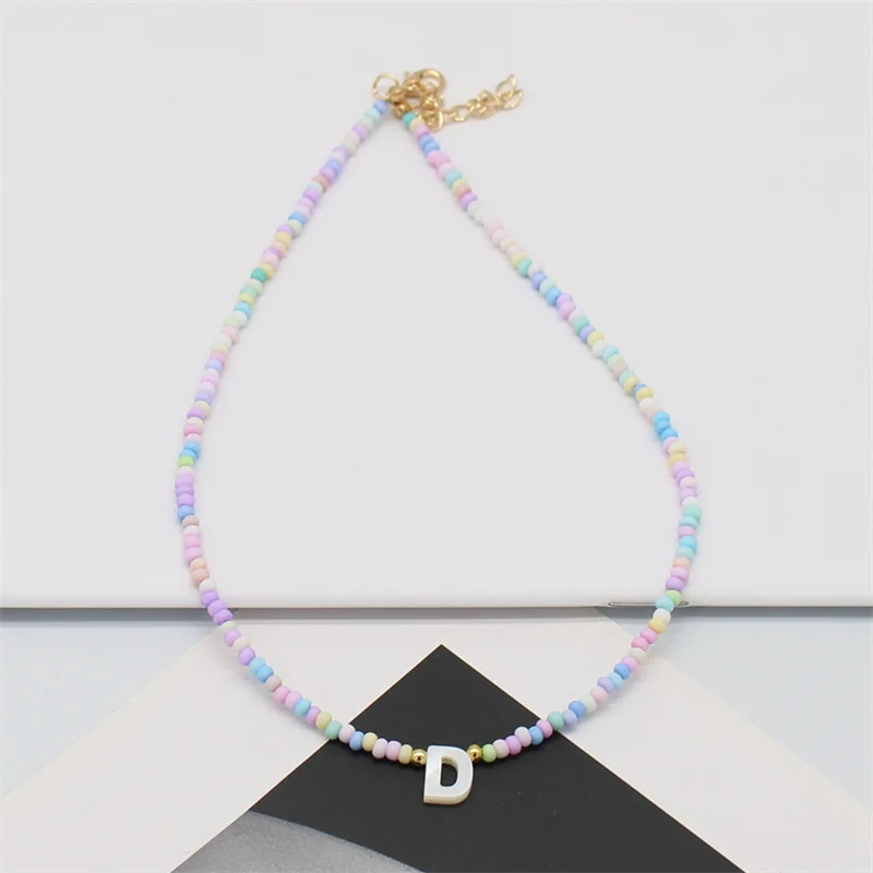 Bohemia Beads Choker Necklace Women Handmade Initial 26 Letters Shell Pendant Candy Color Neck Chain Fashion Jewelry Accessories