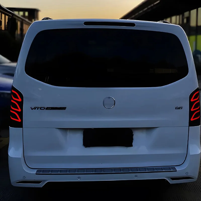 For Benz Vito W447 2016-2018 Auto Rear Lamps Assembly Upgrade LED Dynamic Flashing Taillights Car Accessories Plug and Play
