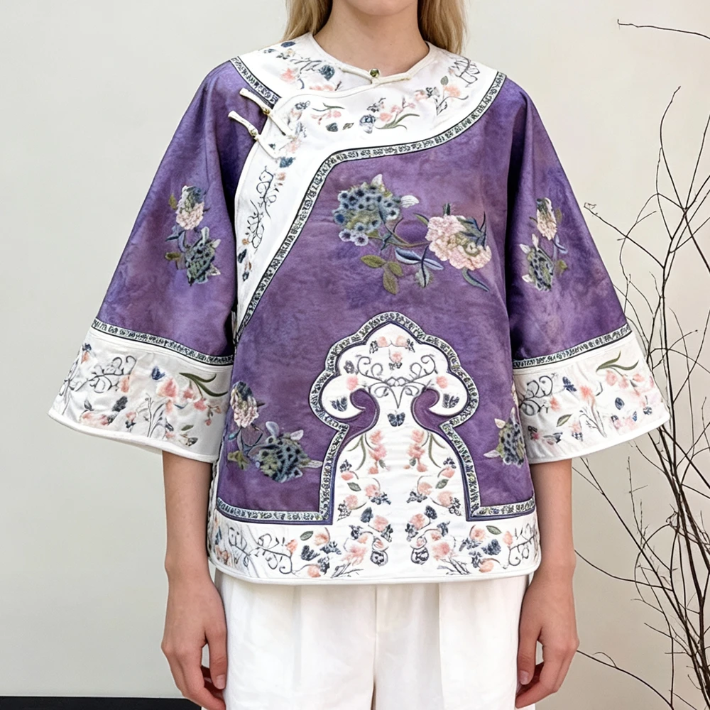 

2026 Spring New Chinese Style Women's Tangsuit Coat Vintage Buckle Qipao Tops Luxury Flower Embroidery Outerwear Jacket