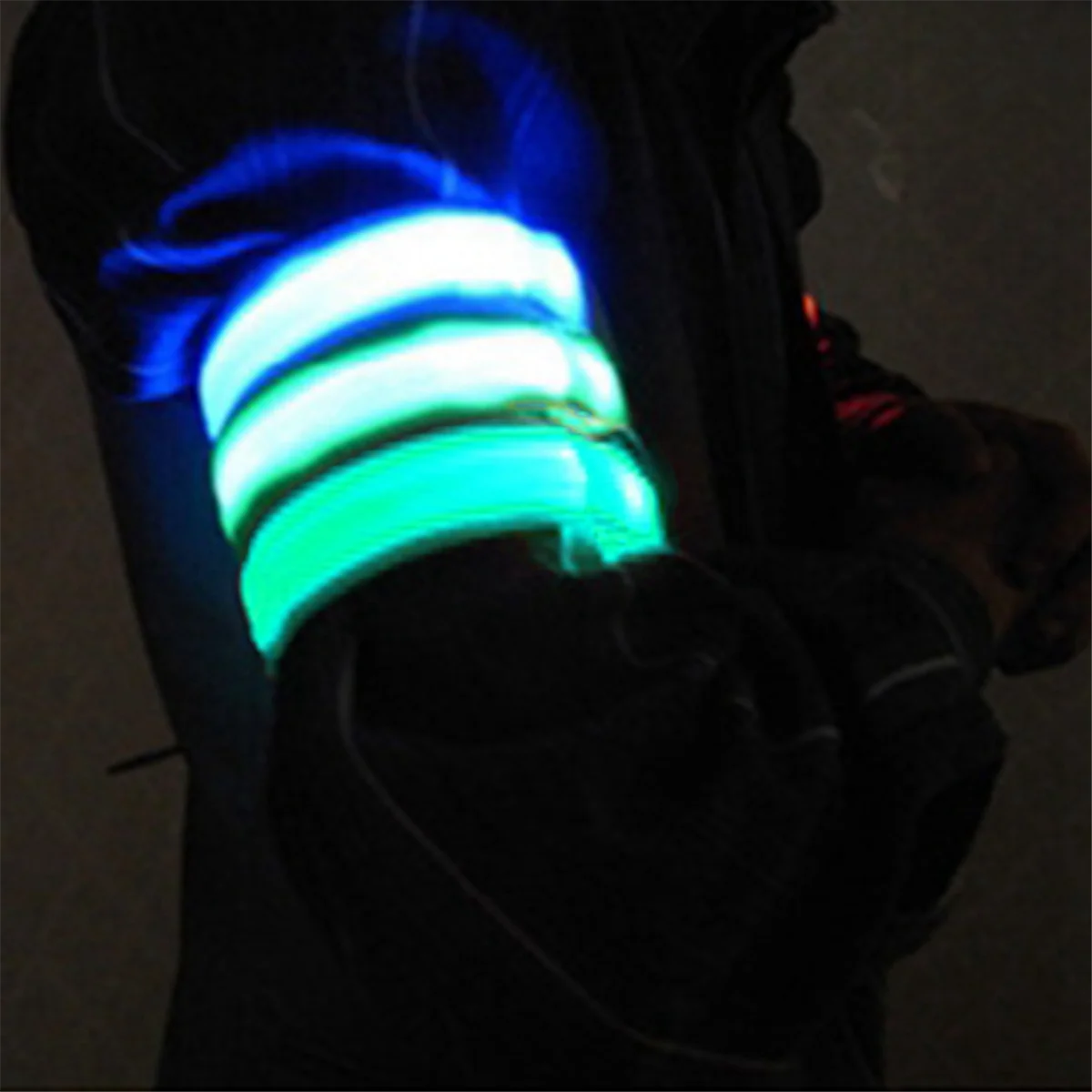 N18R 2 шт., светодиодный браслет для ночного бега, спорт на открытом воздухе, USB перезаряжаемый браслет, защитный браслет для ног, зеленый