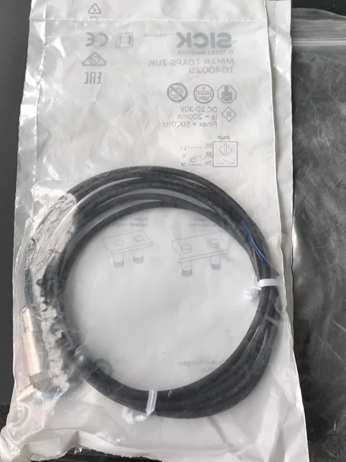 

Немецкий датчик SICK MM18-70APS-ZUK, номер детали 1040029