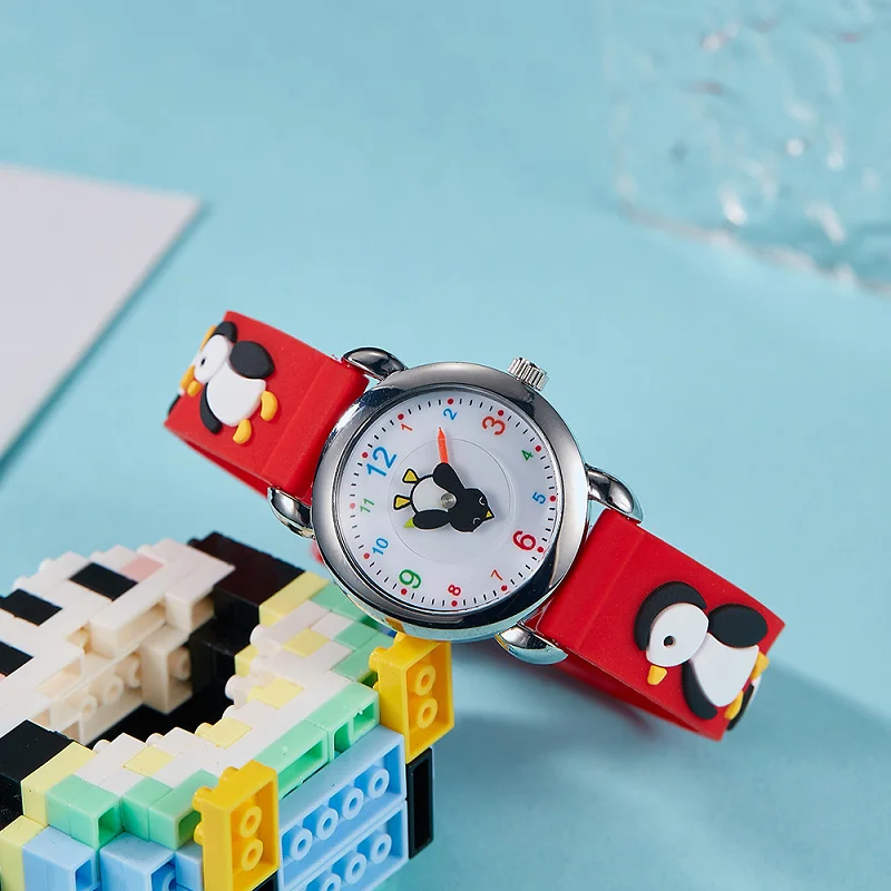 ساعة أطفال بطريق كرتوني جديد، ساعة كوارتز عالية الجودة للأطفال، حزام رياضي بلاستيكي