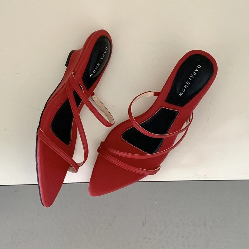 

Элегантные босоножки на танкетке с узким ремешком, женские летние новые шлепанцы на каблуке с острым носком, женские удобные лаконичные элегантные тапочки, женские