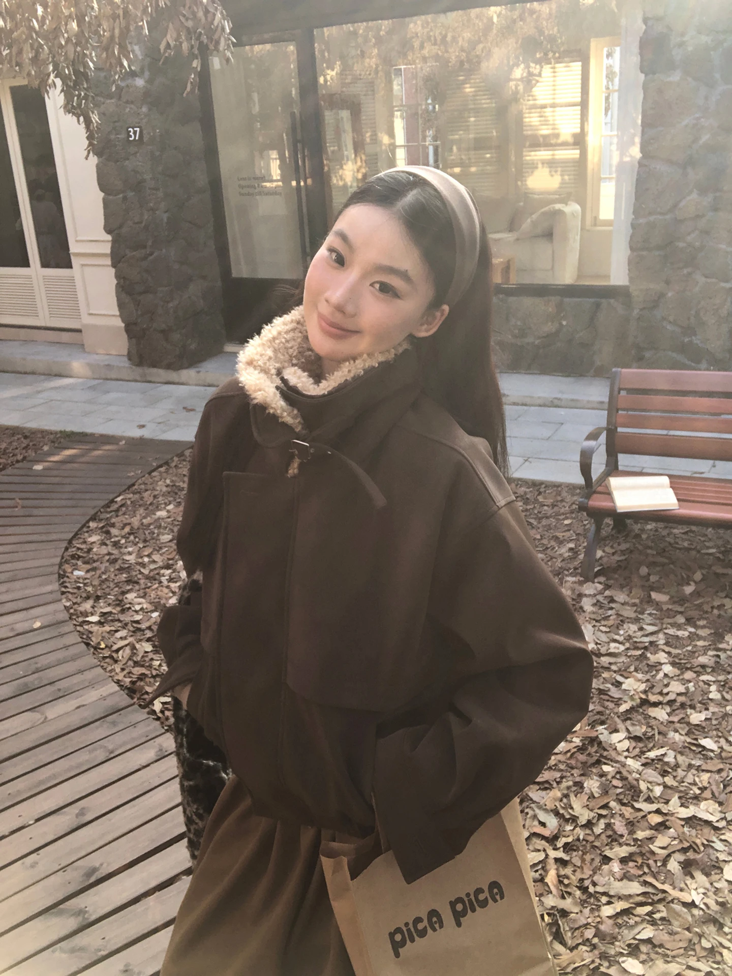 Chaqueta Acolchada Corta para Mujer, Invierno 2025, Nuevo Estilo, Cuello de Piel, Capucha, Mezcla de Aodón Marrón Coreano, ...