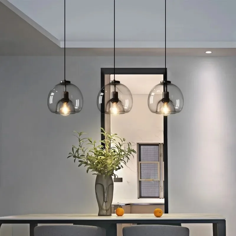 

Современная светодиодная лампа-люстра для ресторана, трехламповая, в стиле скандинавский минимализм, простая, дизайнерская, стеклянная, для спальни, прикроватная, маленькая, для обеденного стола